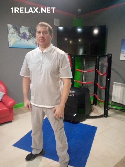 Девушка массажистка Дейв, салон Дейв фото №2